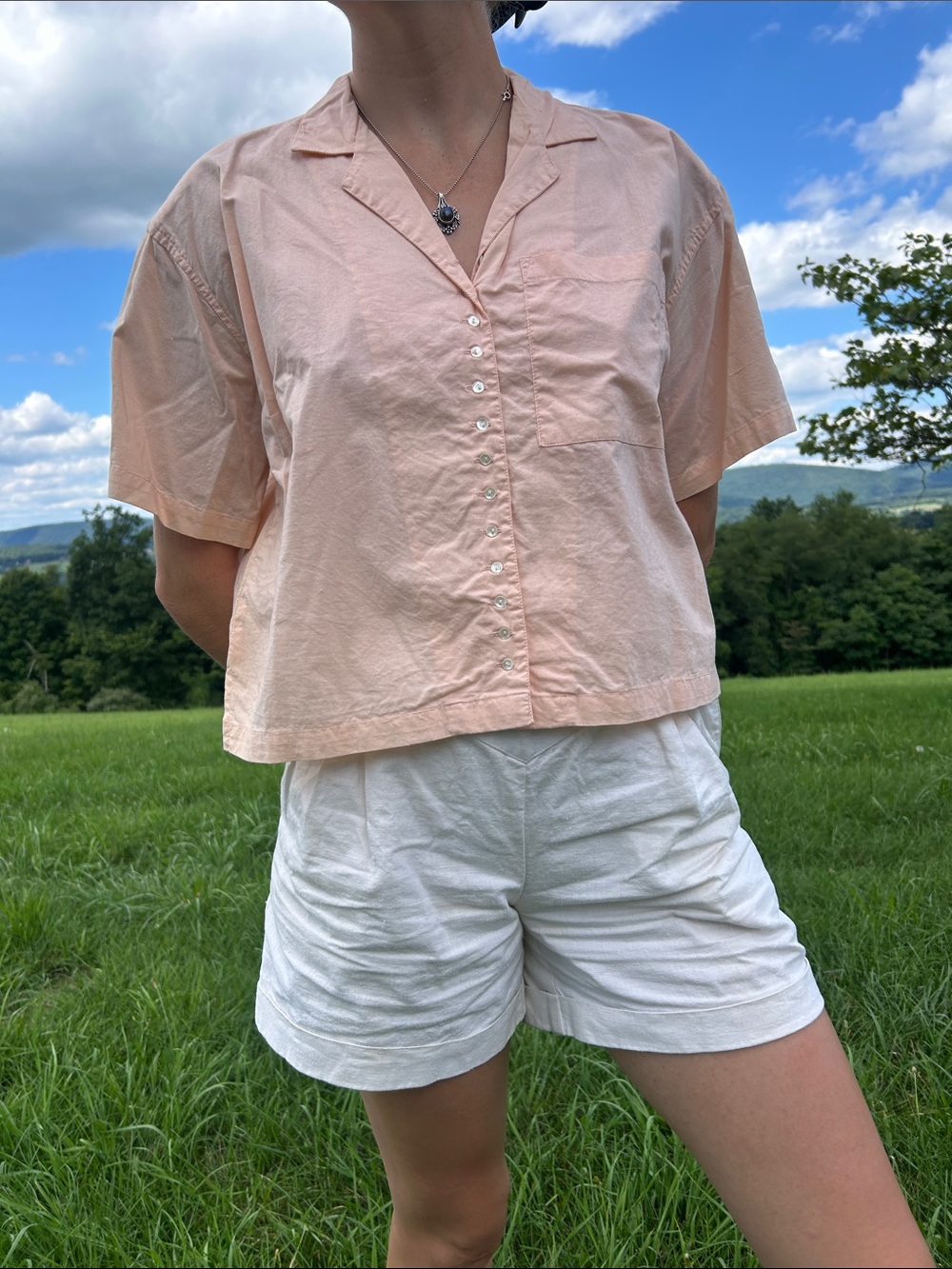 Vintage Karavan Peach Short-Sleeve Mother-of-Pearl Button Front Women's Top